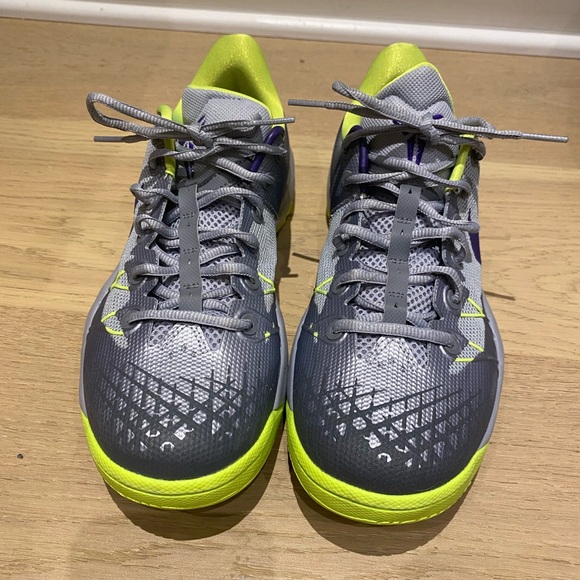 Nike Zoom Kobe Venomenon 4